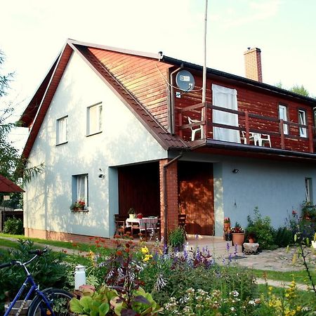 Pod Modrzewiem Pogorzelce Exterior photo